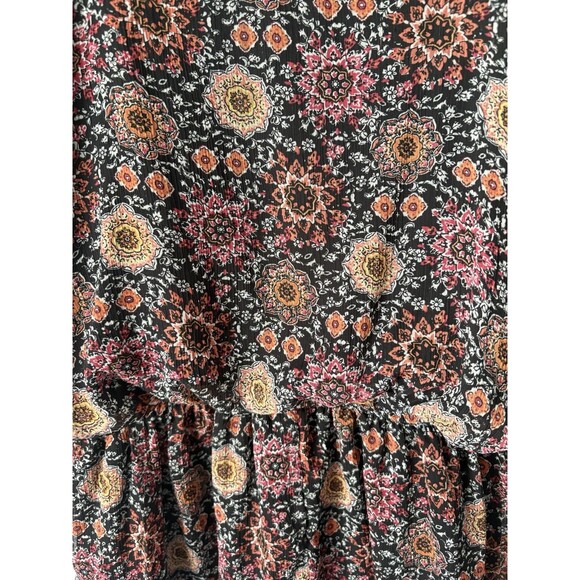 XHILARATION Romper Cold Shoulder W/ Straps Shorts Black Red Floral  Romper Leg - Picture 4 of 6